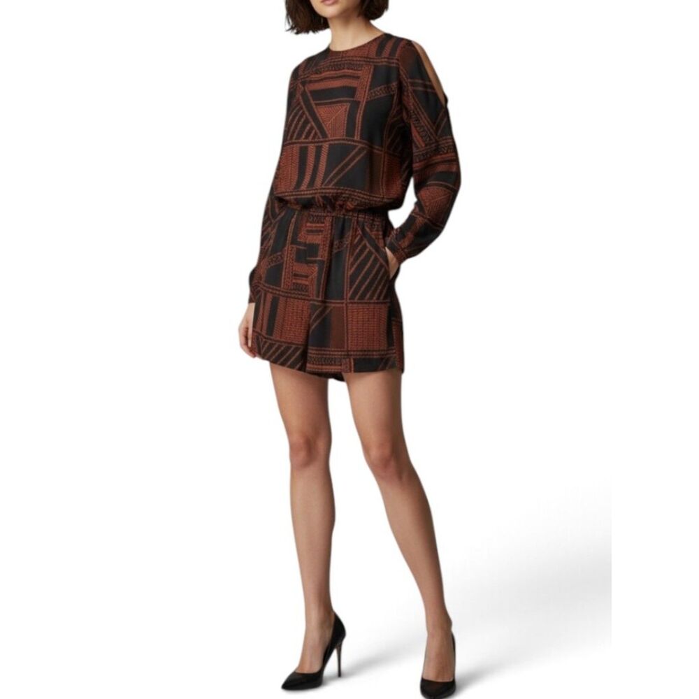 The Fifth Label Navy Orange Geometric Cold Shoulder Long Sleeve Romper Small S